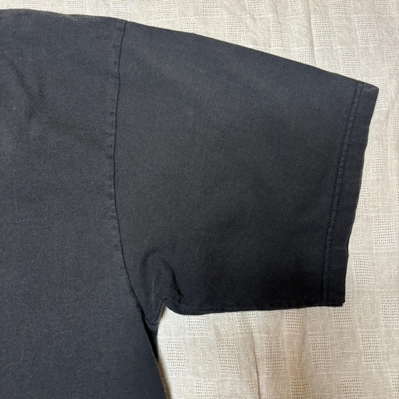 Vintage Guess Jeans Shirt Mens One Size Black Rainbow Logo Graphic 80s - Picture 14 of 14